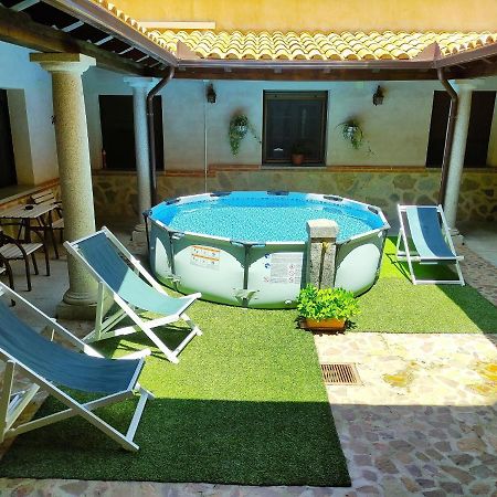 Los Laureles 2 Urda Екстериор снимка