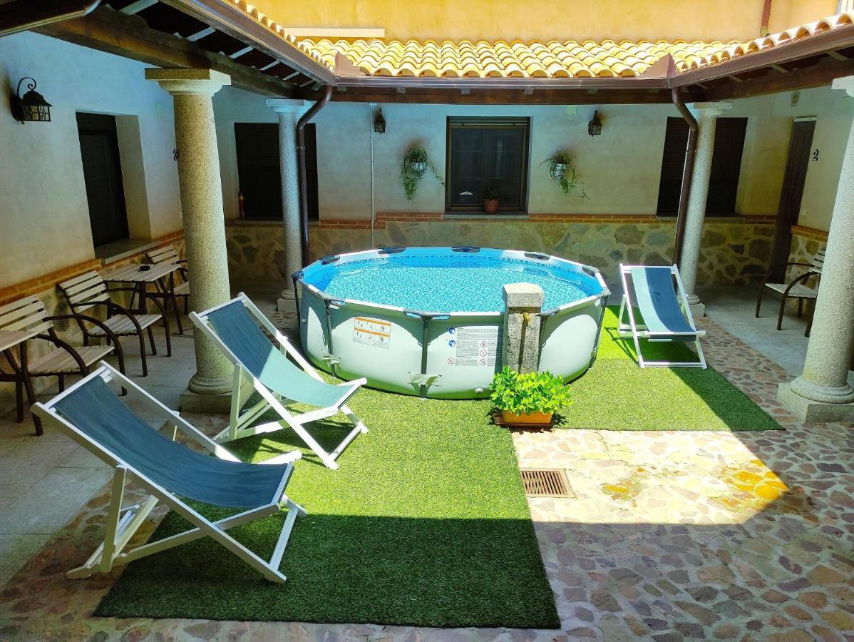 Los Laureles 2 Urda Екстериор снимка