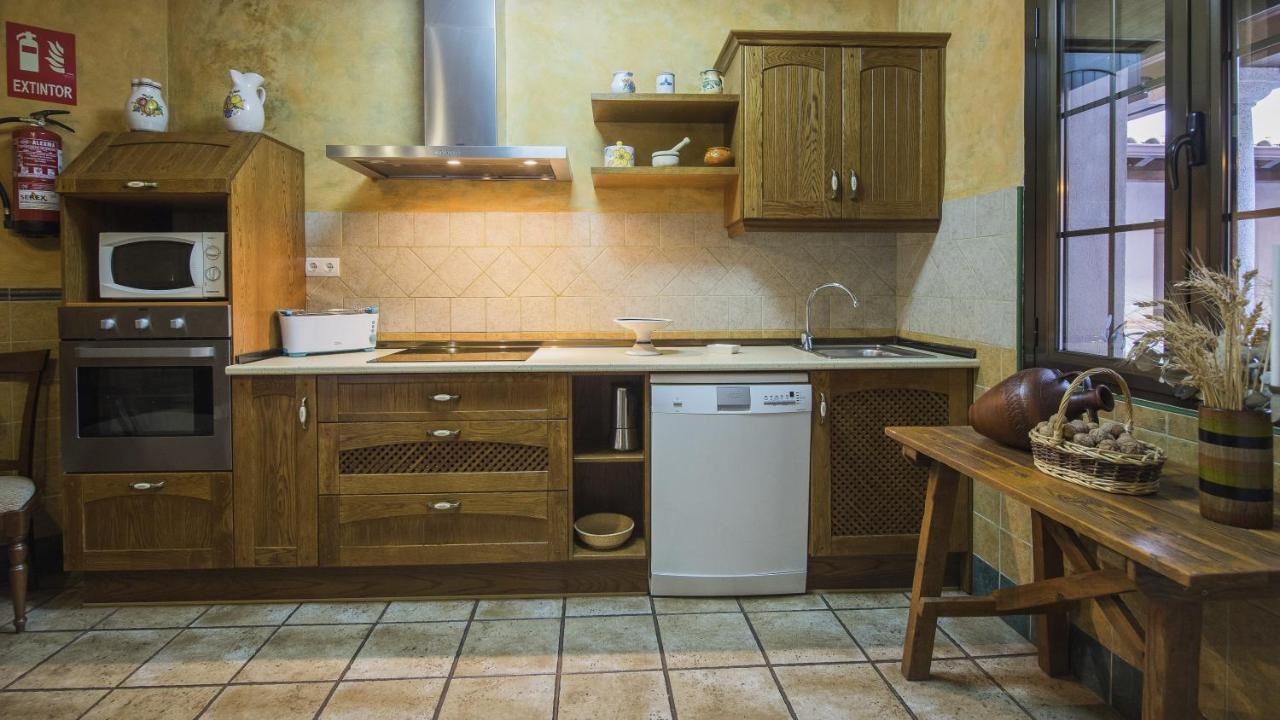 Los Laureles 2 Urda Екстериор снимка