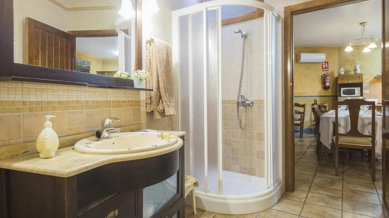 Los Laureles 2 Urda Екстериор снимка