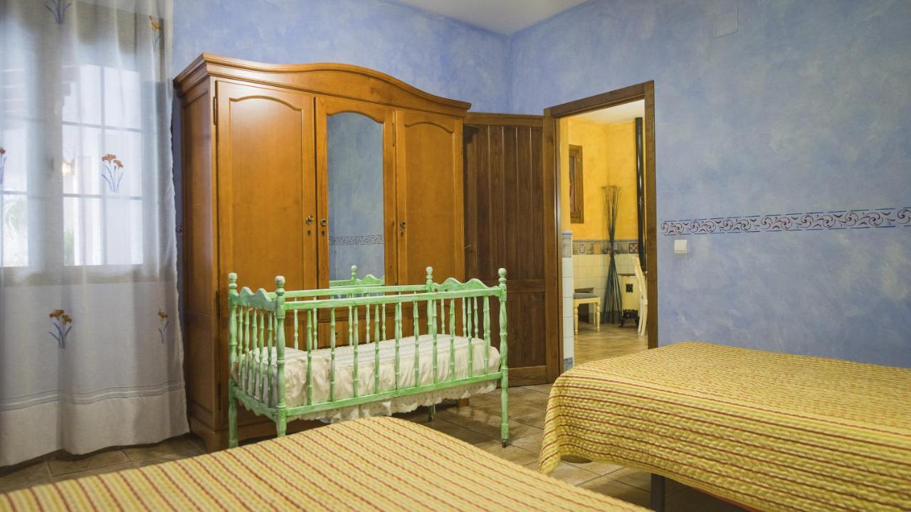 Los Laureles 2 Urda Екстериор снимка