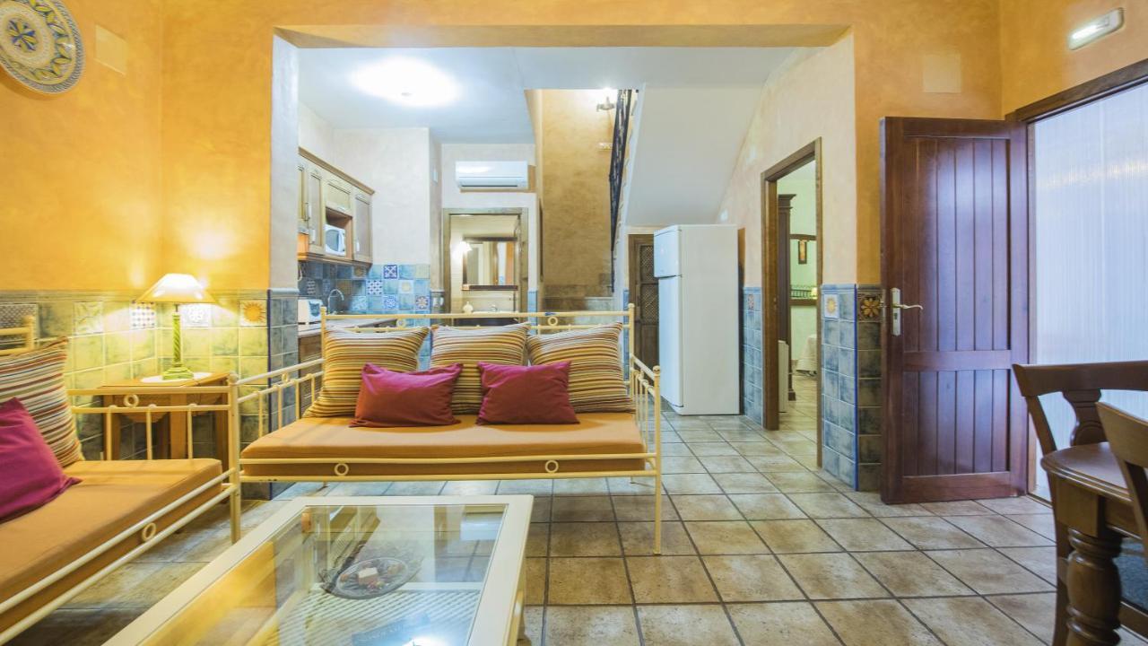 Los Laureles 2 Urda Екстериор снимка