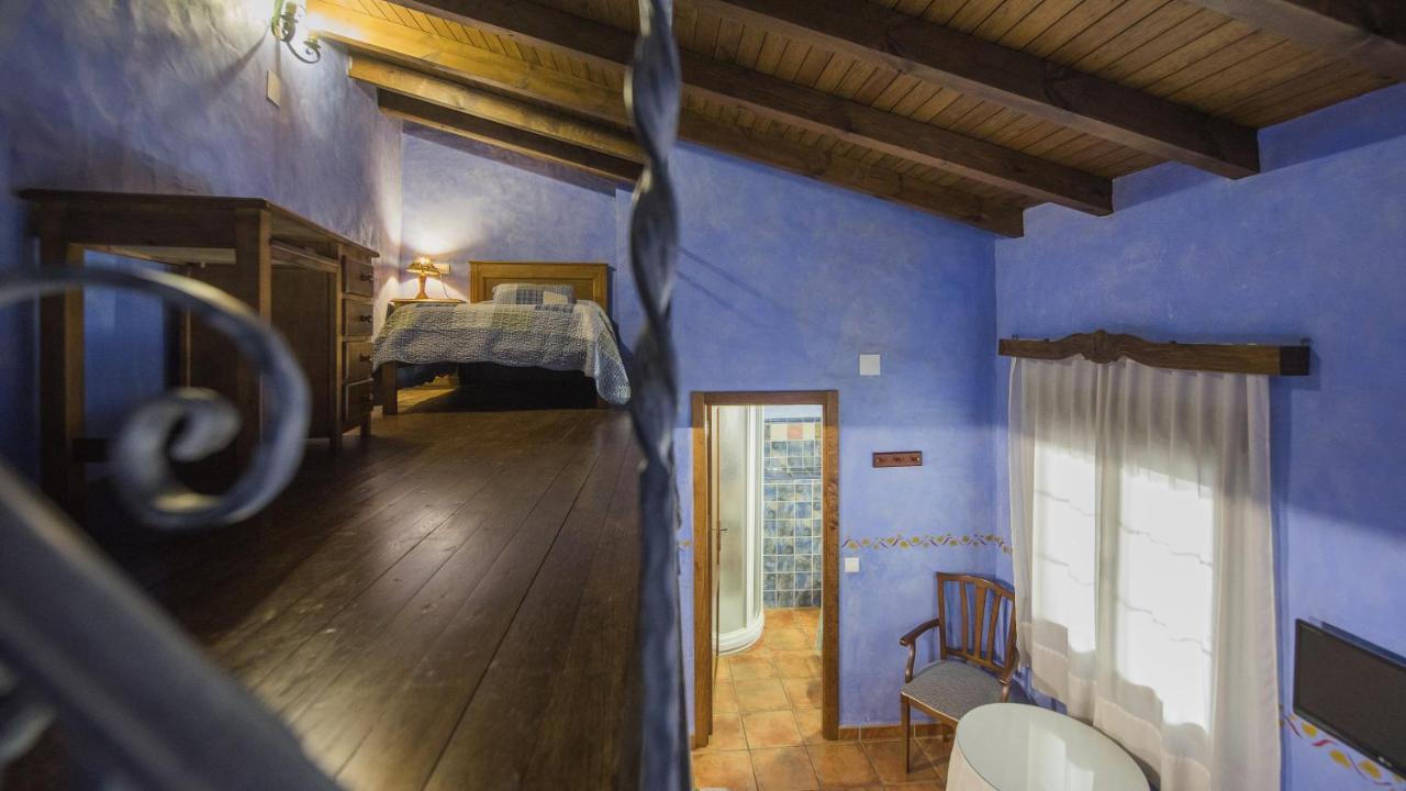 Los Laureles 2 Urda Екстериор снимка