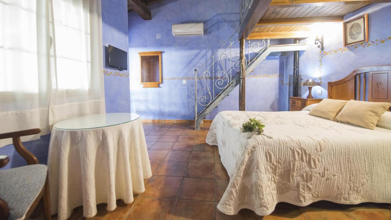 Los Laureles 2 Urda Екстериор снимка