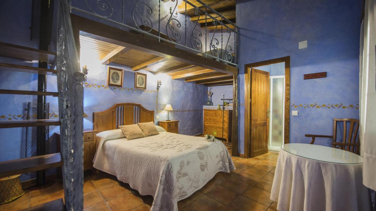 Los Laureles 2 Urda Екстериор снимка