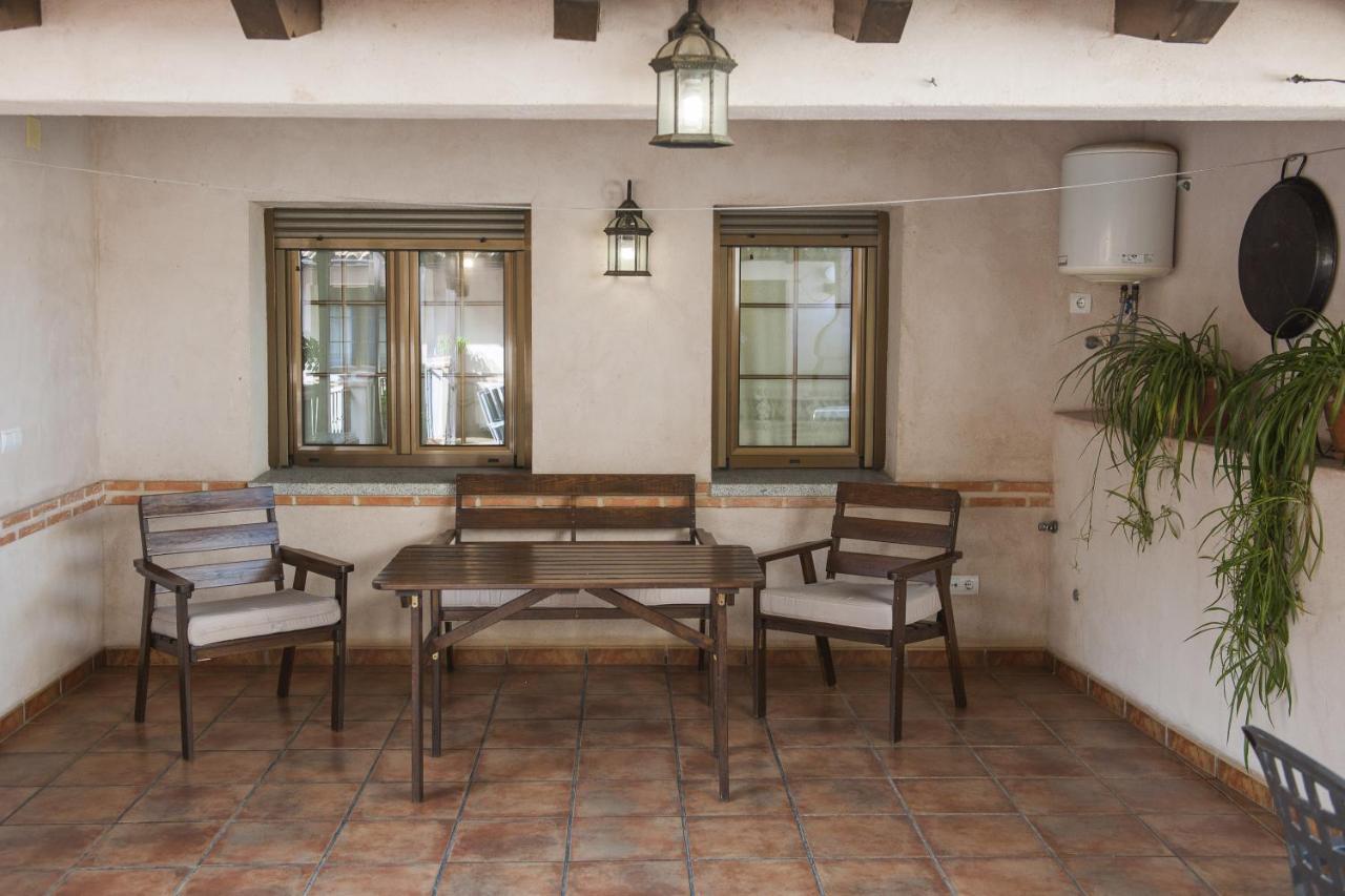 Los Laureles 2 Urda Екстериор снимка